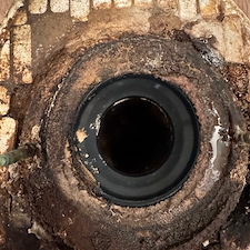 Toilet-Repair-in-Downers-Grove-IL 1